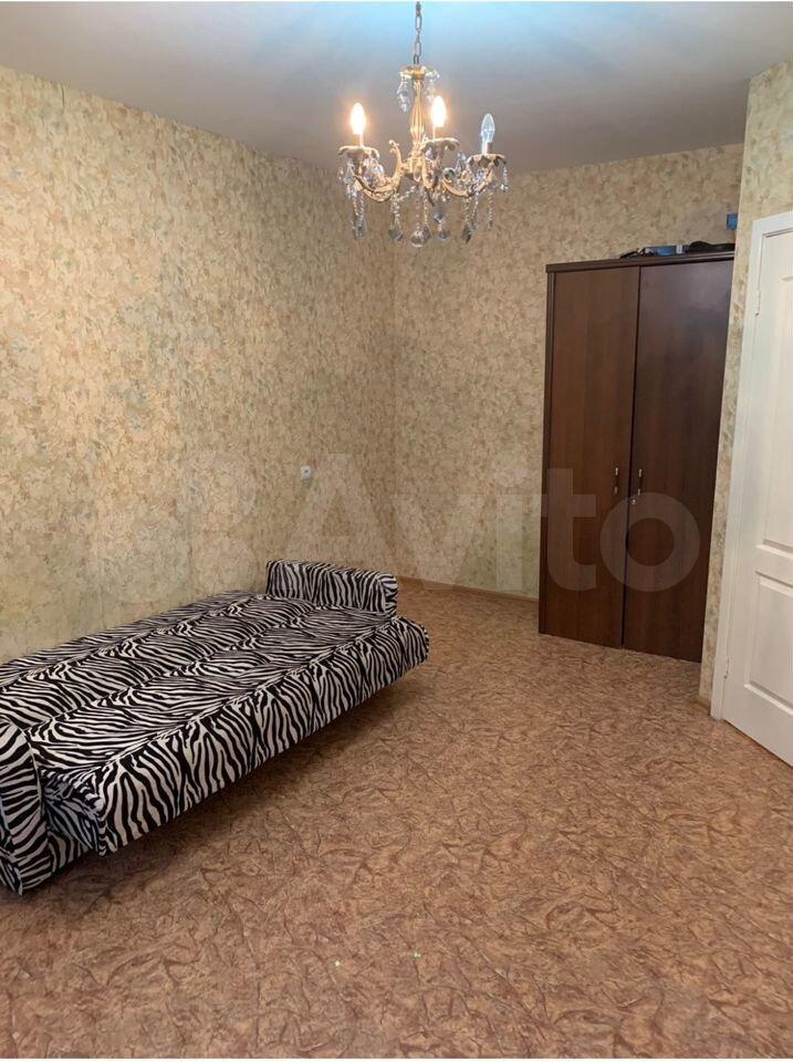 комната на длительный срок. дешевые комнаты. найти комнату от хозяина. снять комнату в москве без посредников от хозяина недорого. снять комнату для семейной пары 2-я кожуховская без залога  с комиссии.